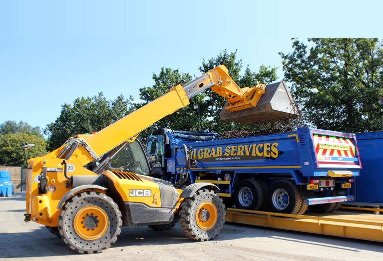 Tipper lorry hire for Surrey Sussex and London
